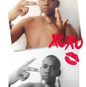 Meet your Posher, Lazaro